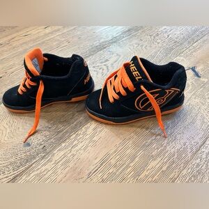 Kids Heely’s Size 2